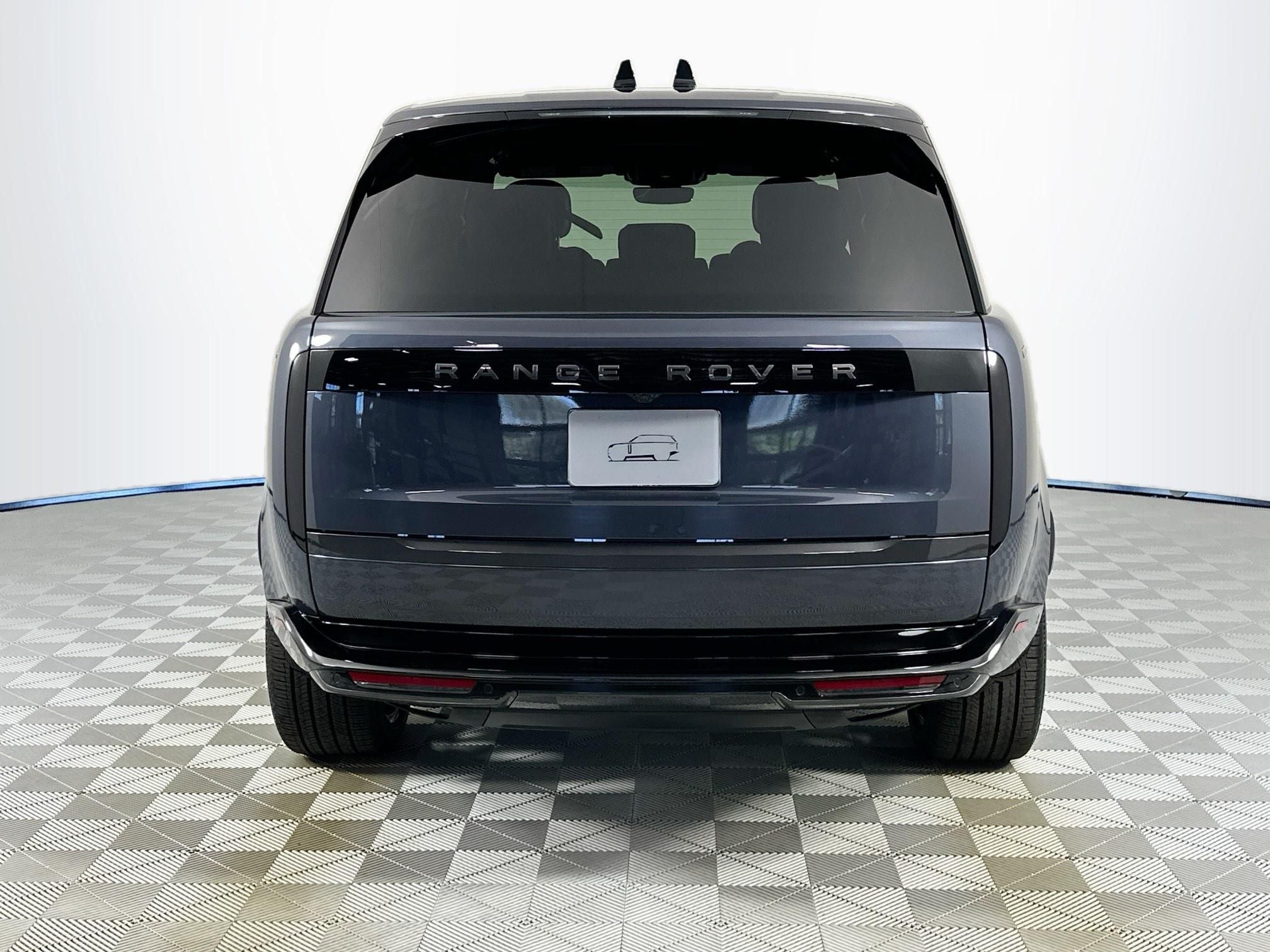 2026 Land Rover Range Rover SE