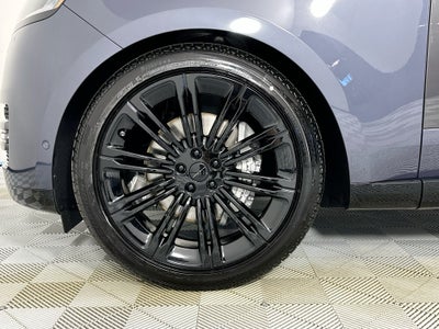 2026 Land Rover Range Rover SE