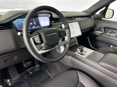 2026 Land Rover Range Rover SE