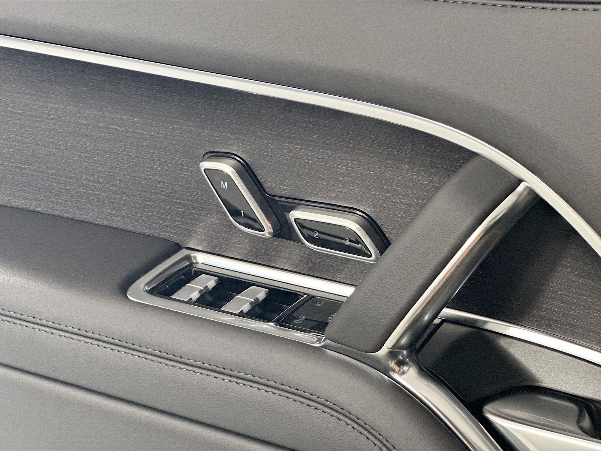 2026 Land Rover Range Rover SE