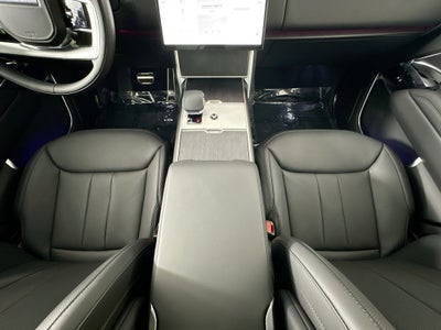 2026 Land Rover Range Rover SE