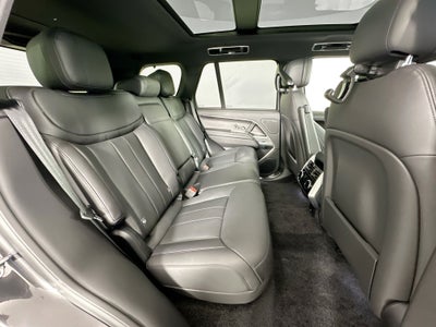 2026 Land Rover Range Rover SE