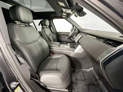 2026 Land Rover Range Rover SE