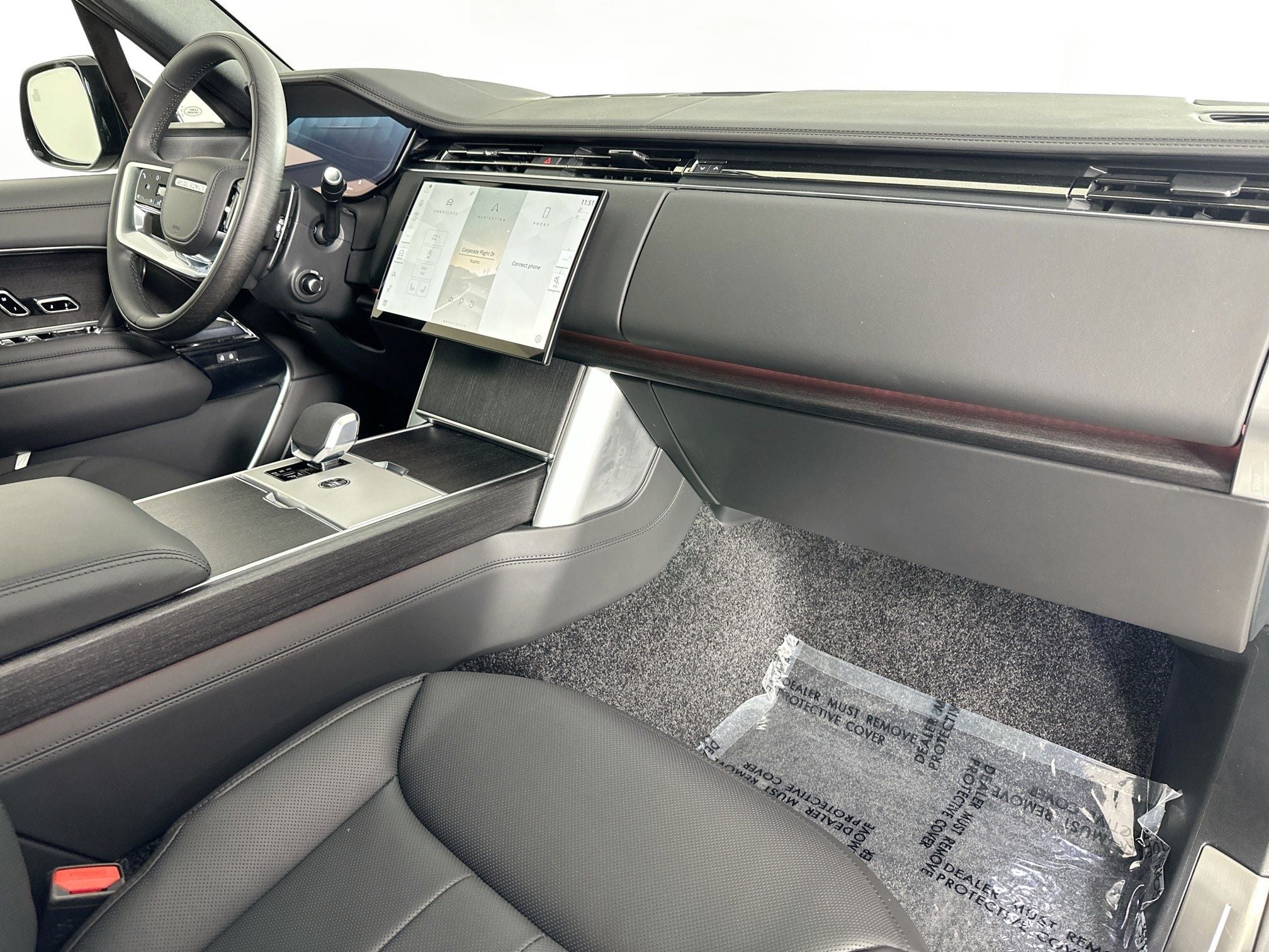 2026 Land Rover Range Rover SE