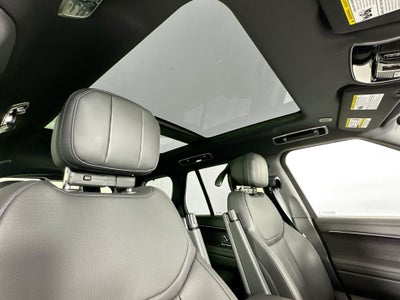 2026 Land Rover Range Rover SE