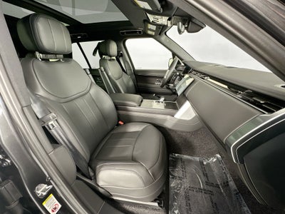 2026 Land Rover Range Rover SE