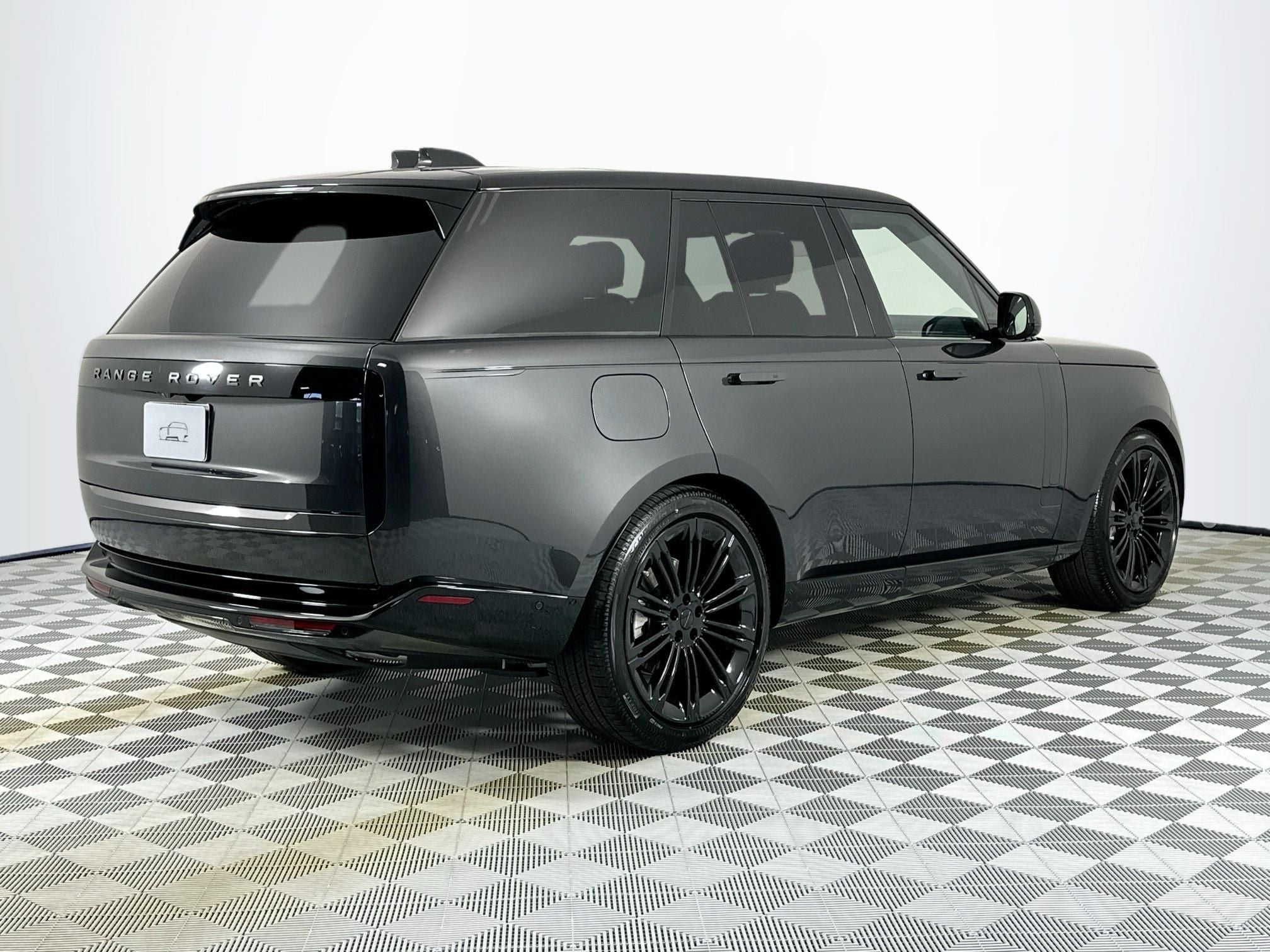 2026 Land Rover Range Rover SE