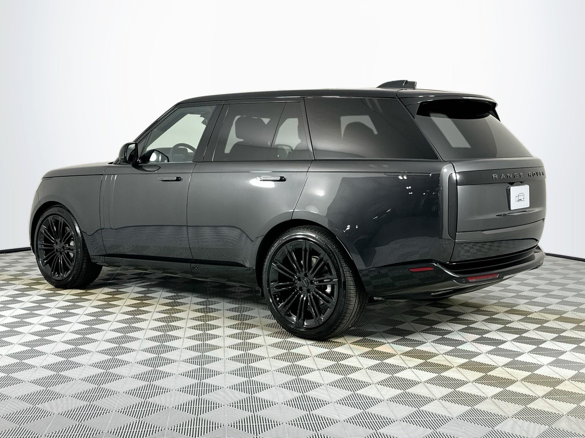 2026 Land Rover Range Rover SE