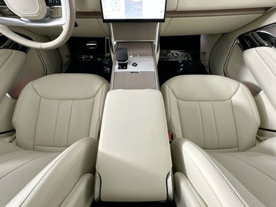 2026 Land Rover Range Rover SE