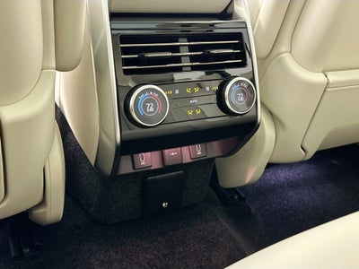 2026 Land Rover Range Rover SE