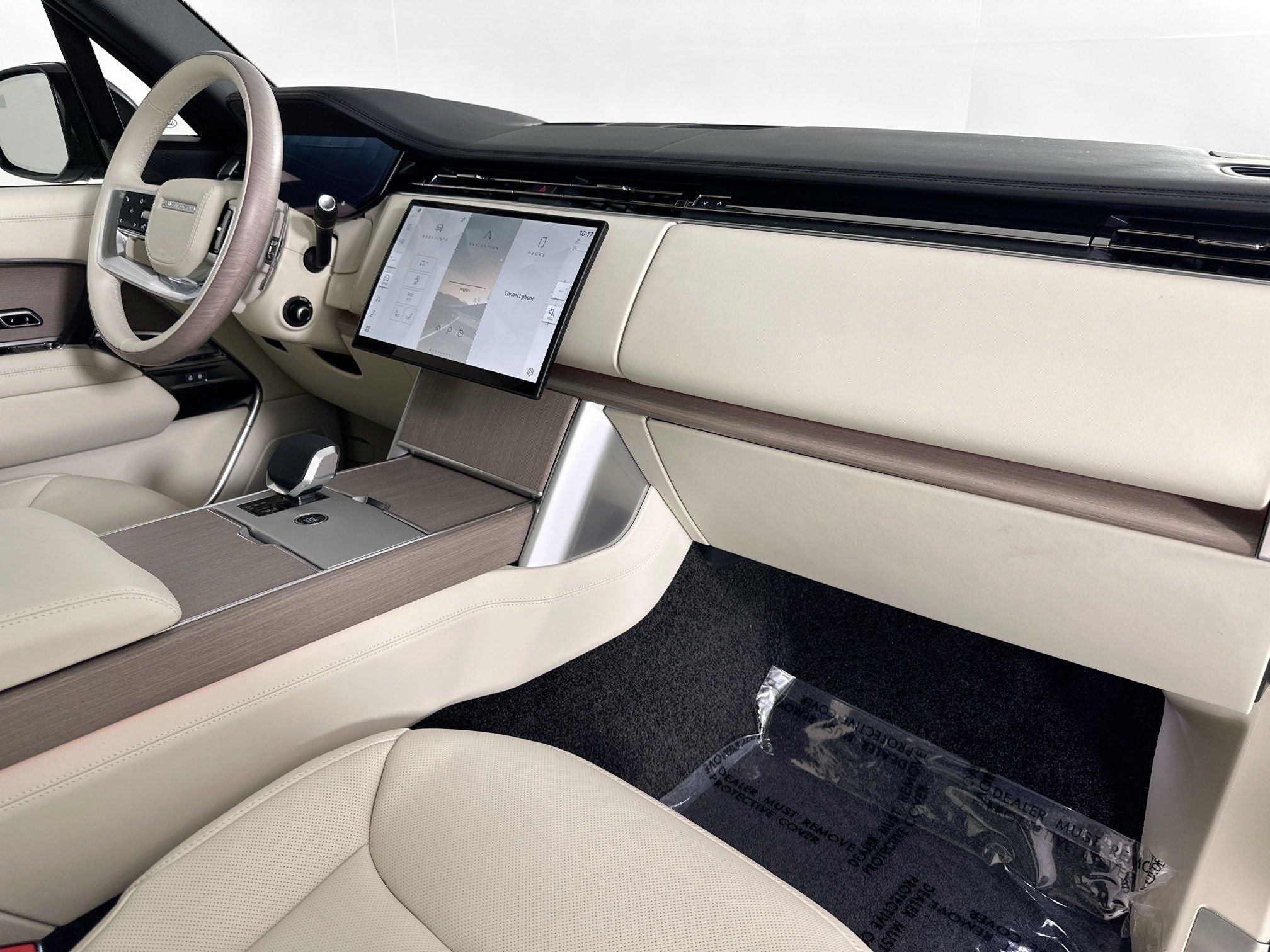 2026 Land Rover Range Rover SE