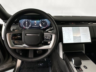 2026 Land Rover Range Rover SE