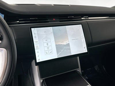 2026 Land Rover Range Rover SE