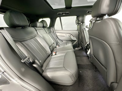 2026 Land Rover Range Rover SE