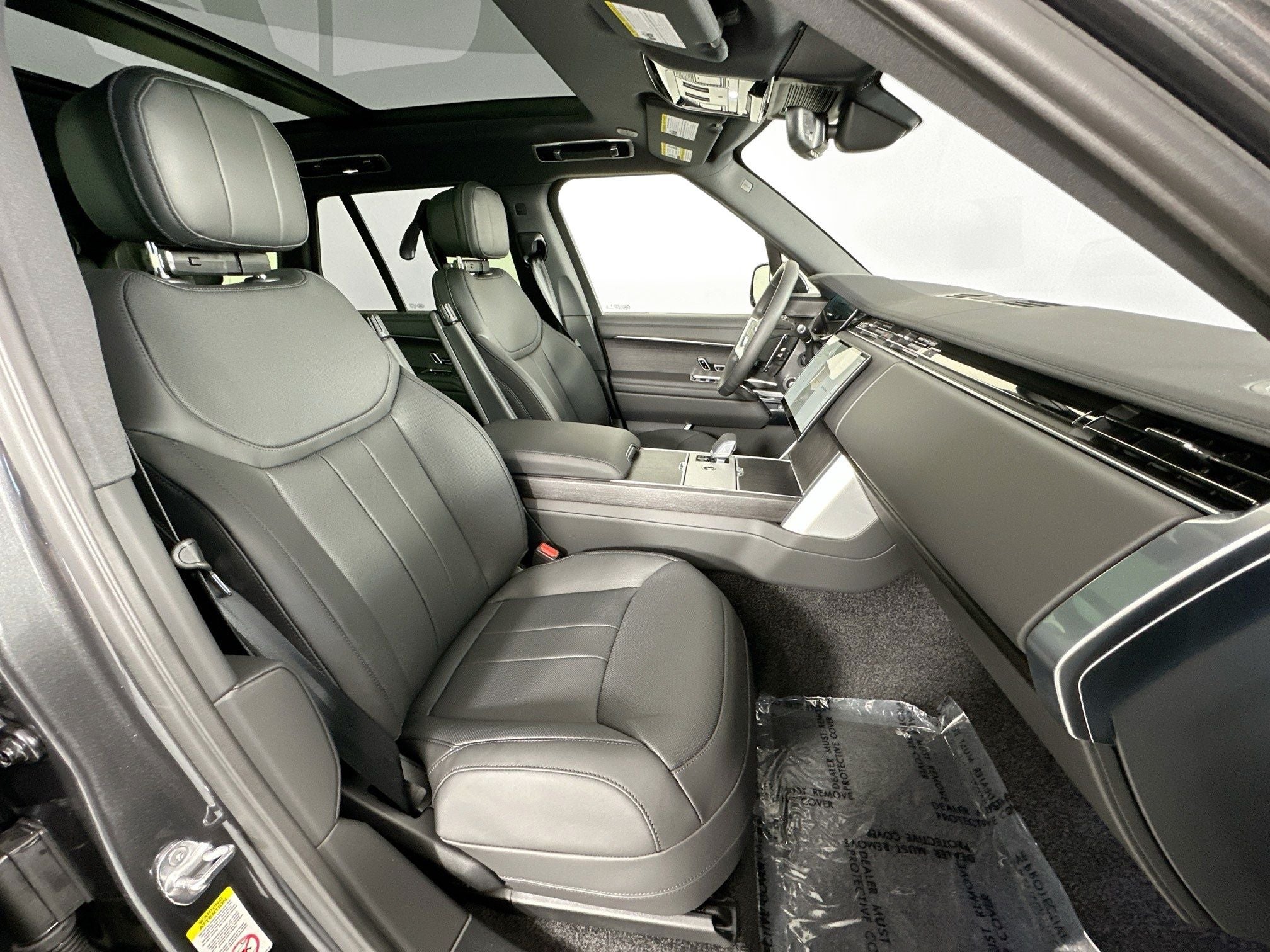 2026 Land Rover Range Rover SE