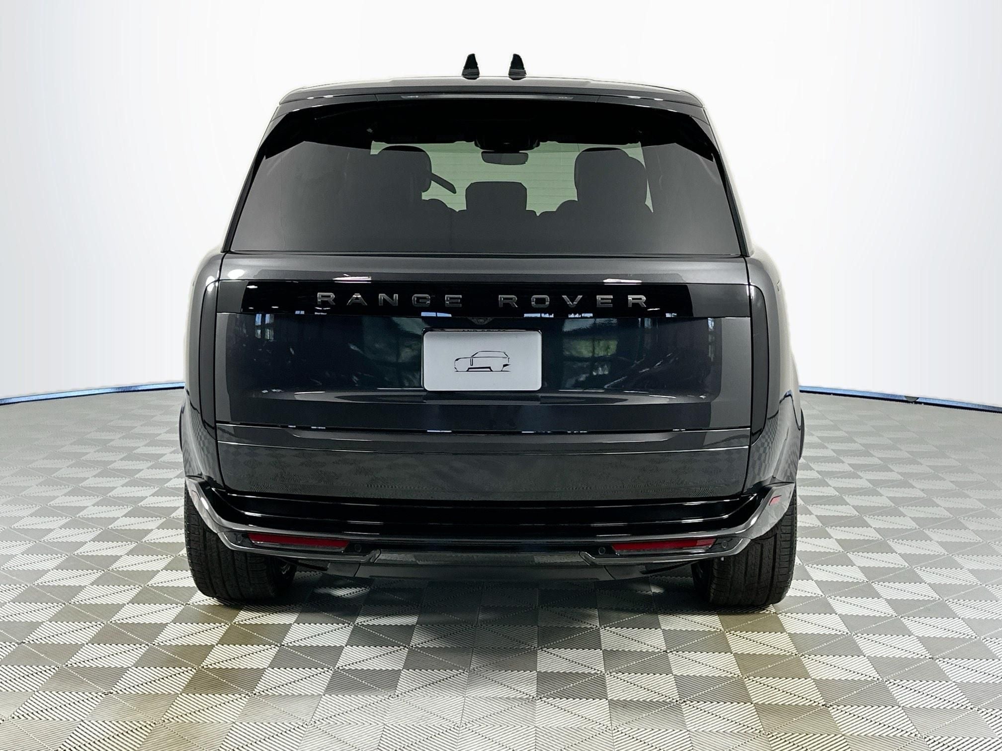 2026 Land Rover Range Rover SE