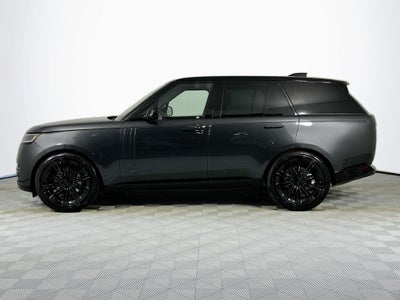 2026 Land Rover Range Rover SE