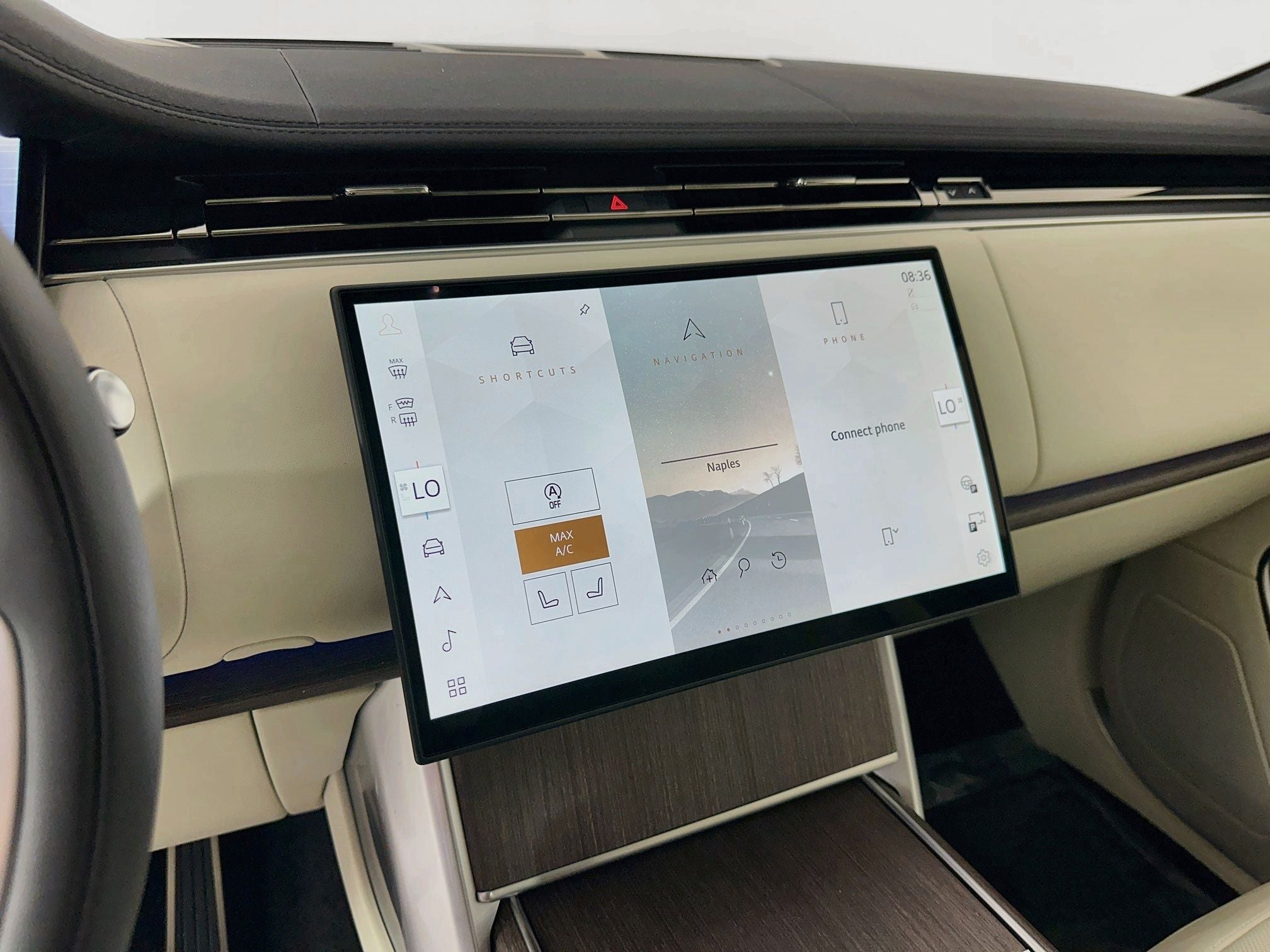2027 Land Rover Range Rover SE