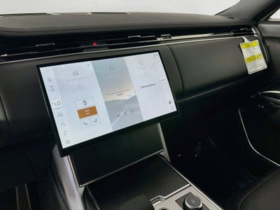 2027 Land Rover Range Rover SE