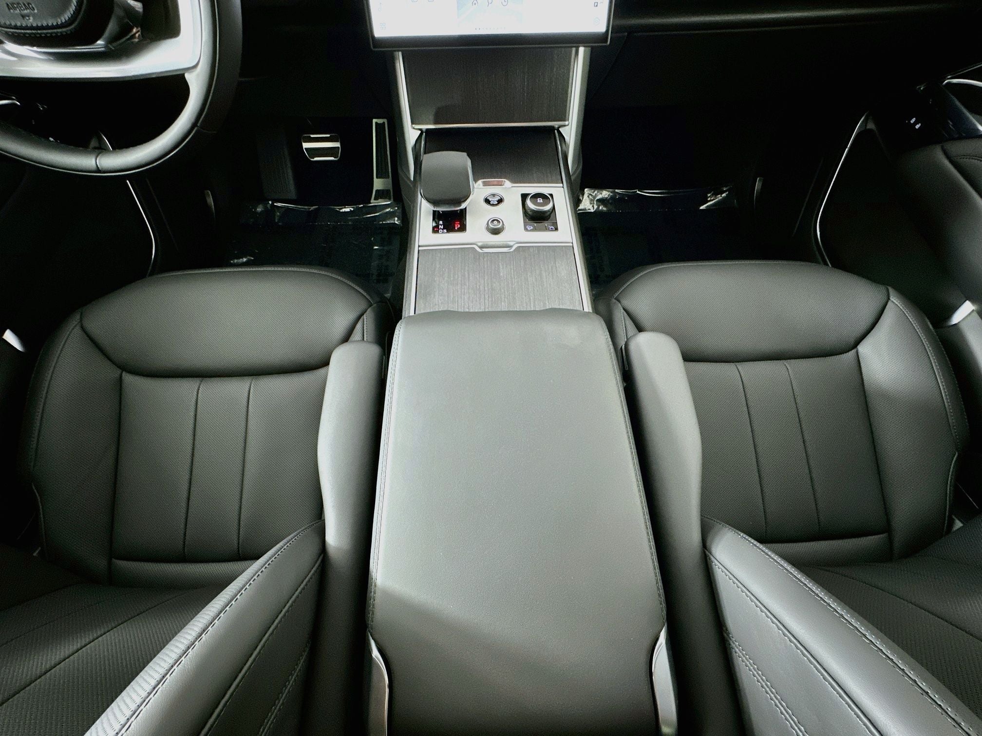 2027 Land Rover Range Rover SE