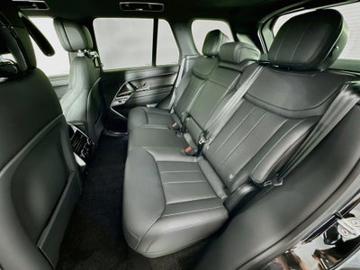 2027 Land Rover Range Rover SE