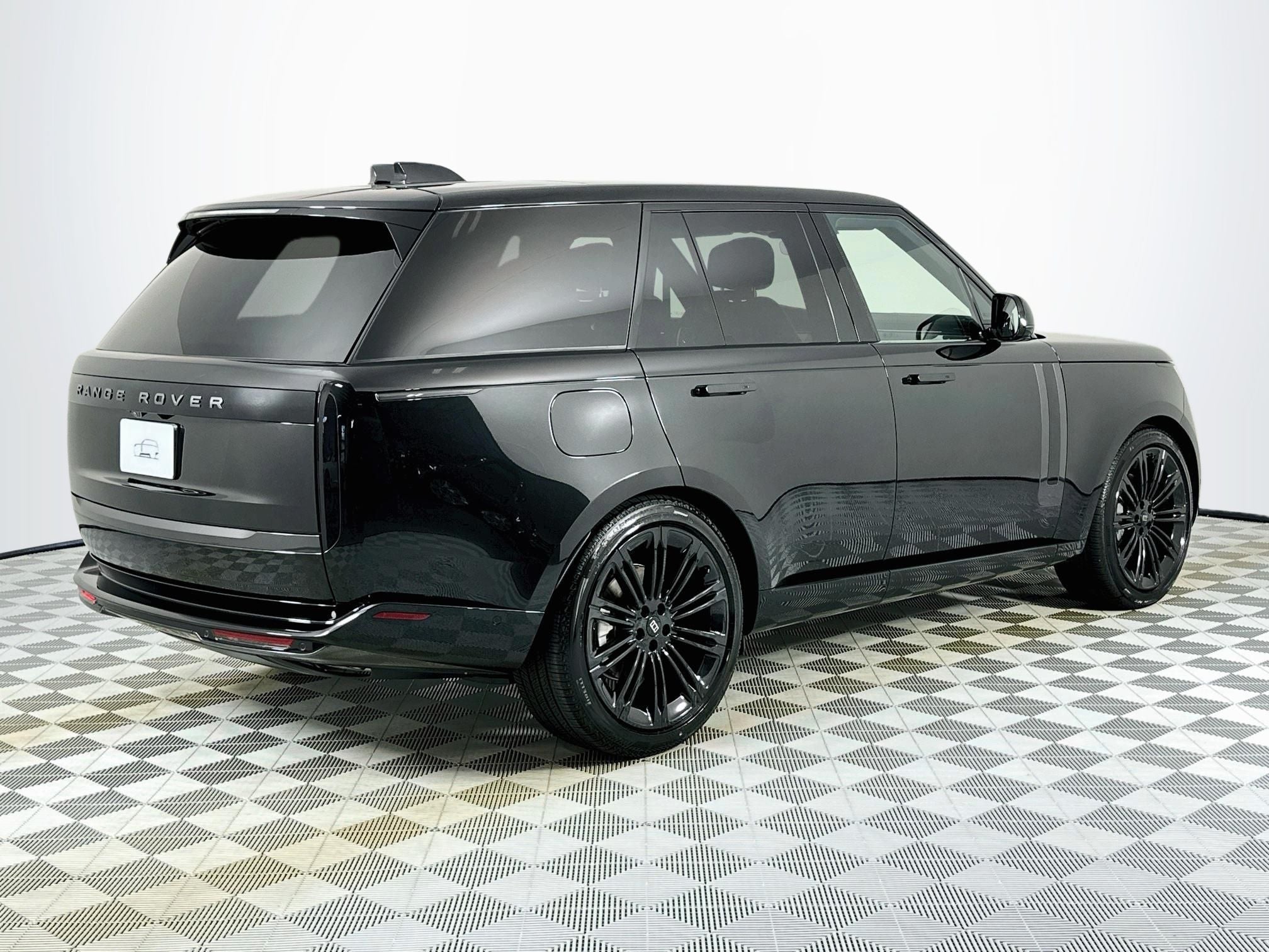 2027 Land Rover Range Rover SE
