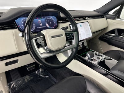 2023 Land Rover Range Rover SE