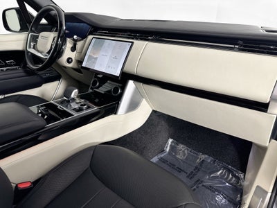 2023 Land Rover Range Rover SE