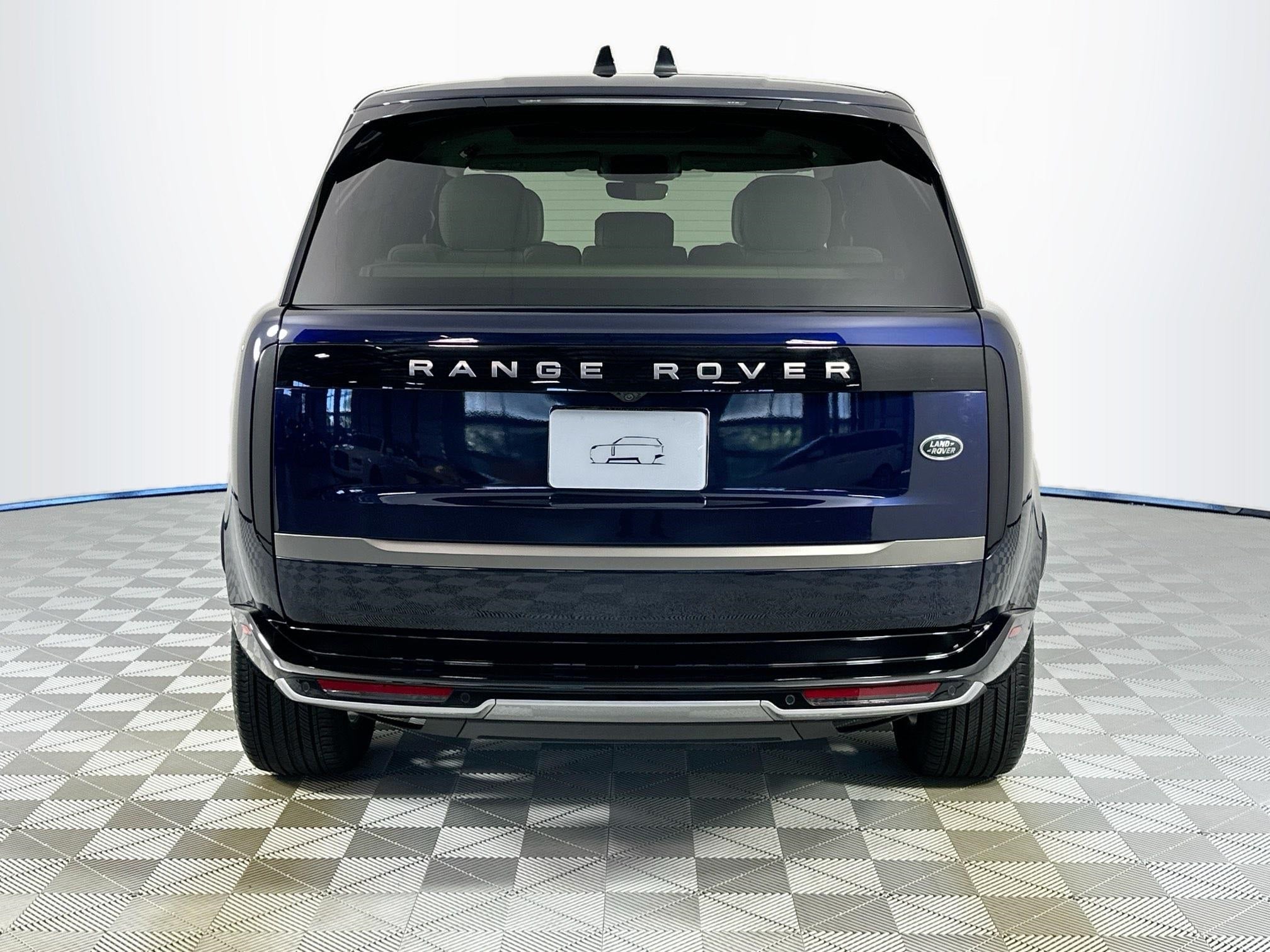 2023 Land Rover Range Rover SE