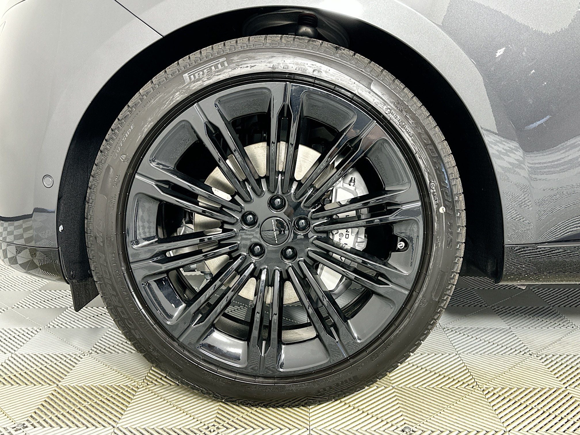 2026 Land Rover Range Rover SE