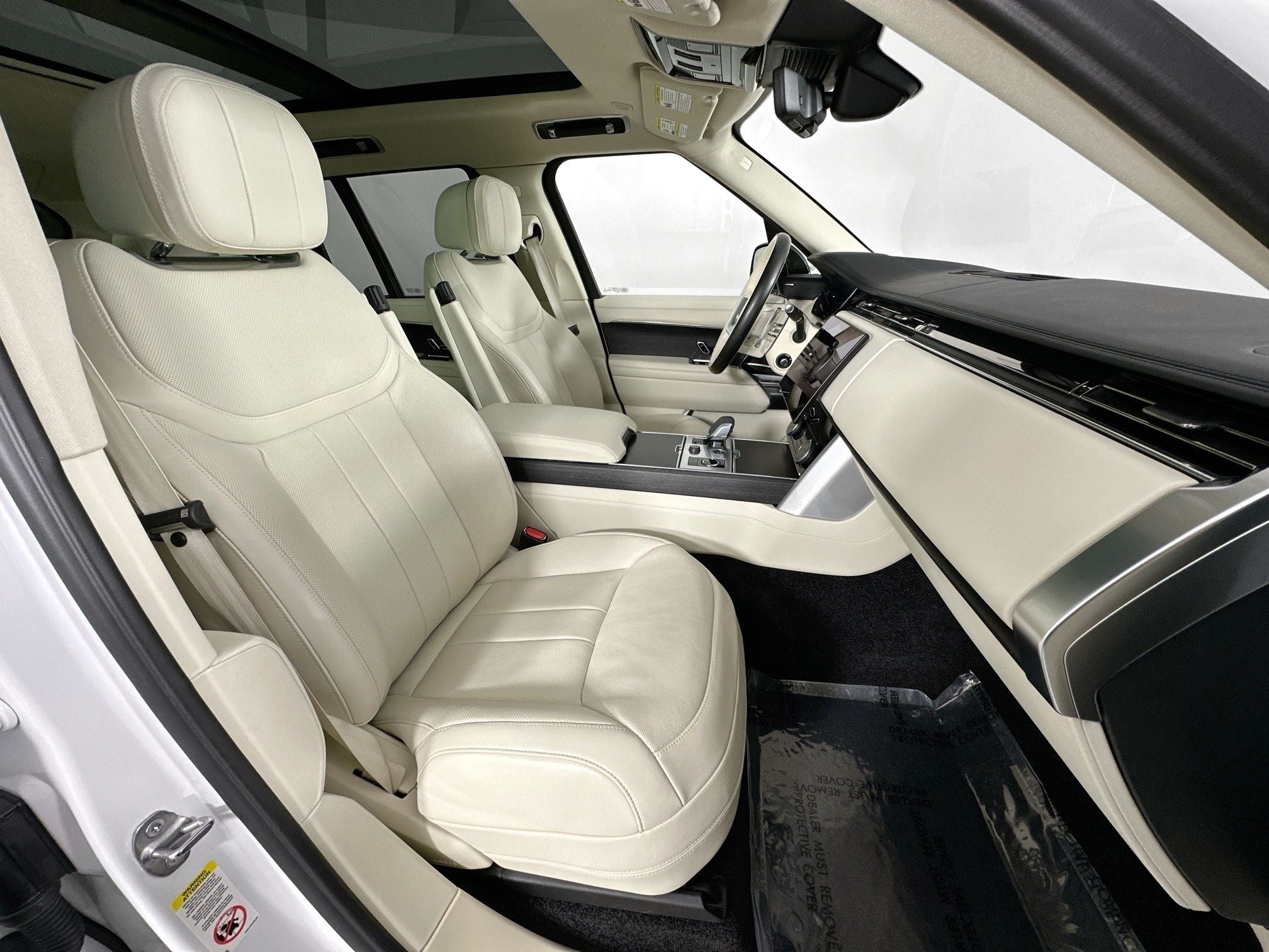 2023 Land Rover Range Rover SE