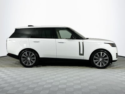 2023 Land Rover Range Rover SE