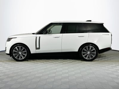 2023 Land Rover Range Rover SE