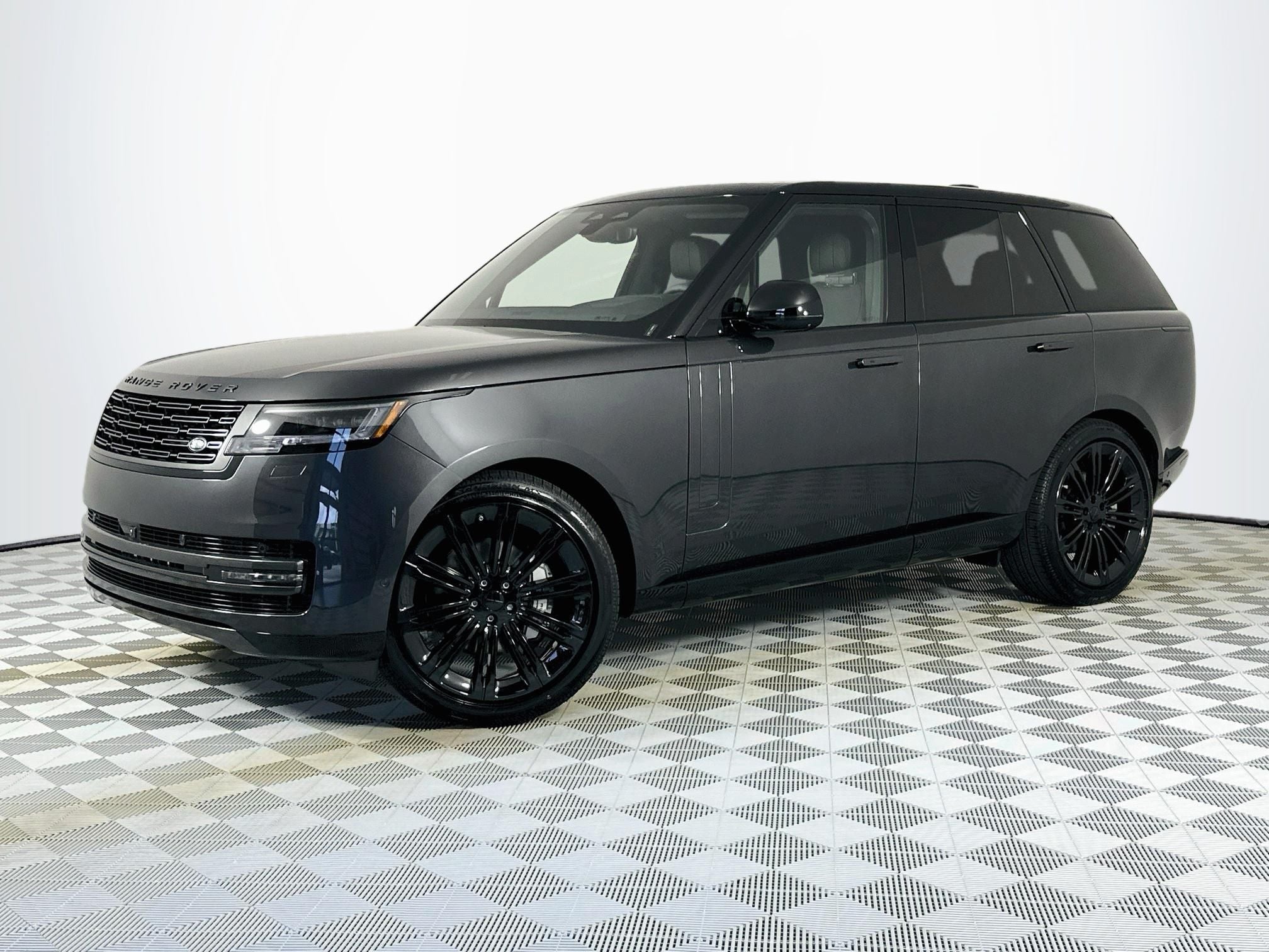 2026 Land Rover Range Rover SE