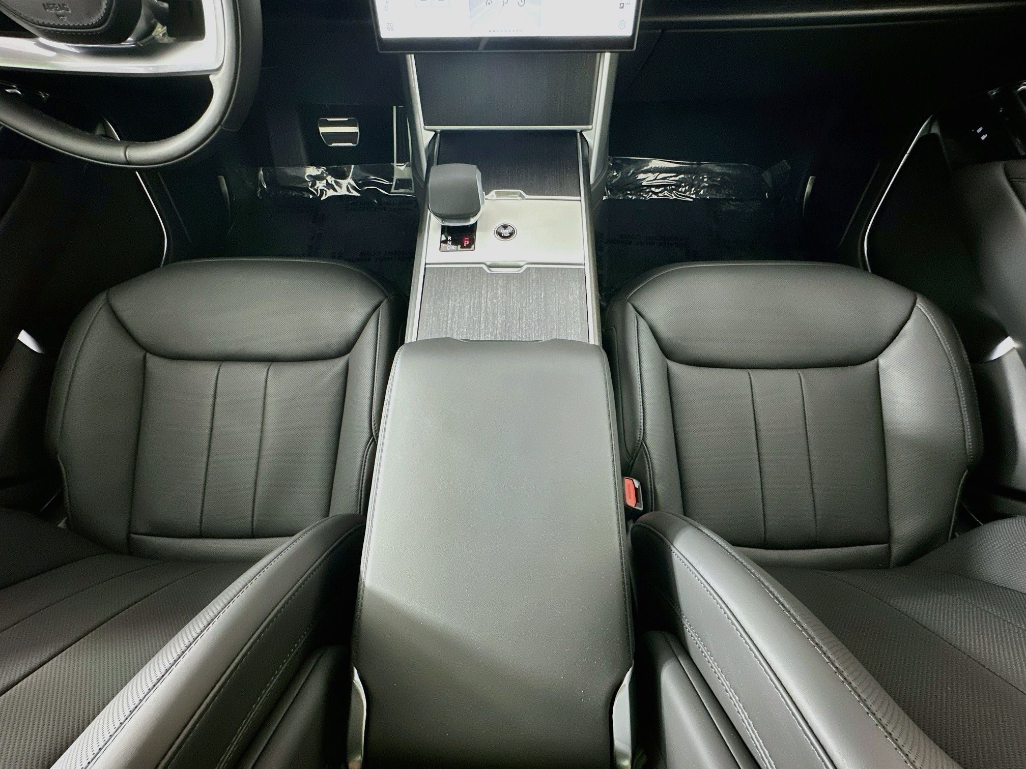 2026 Land Rover Range Rover SE