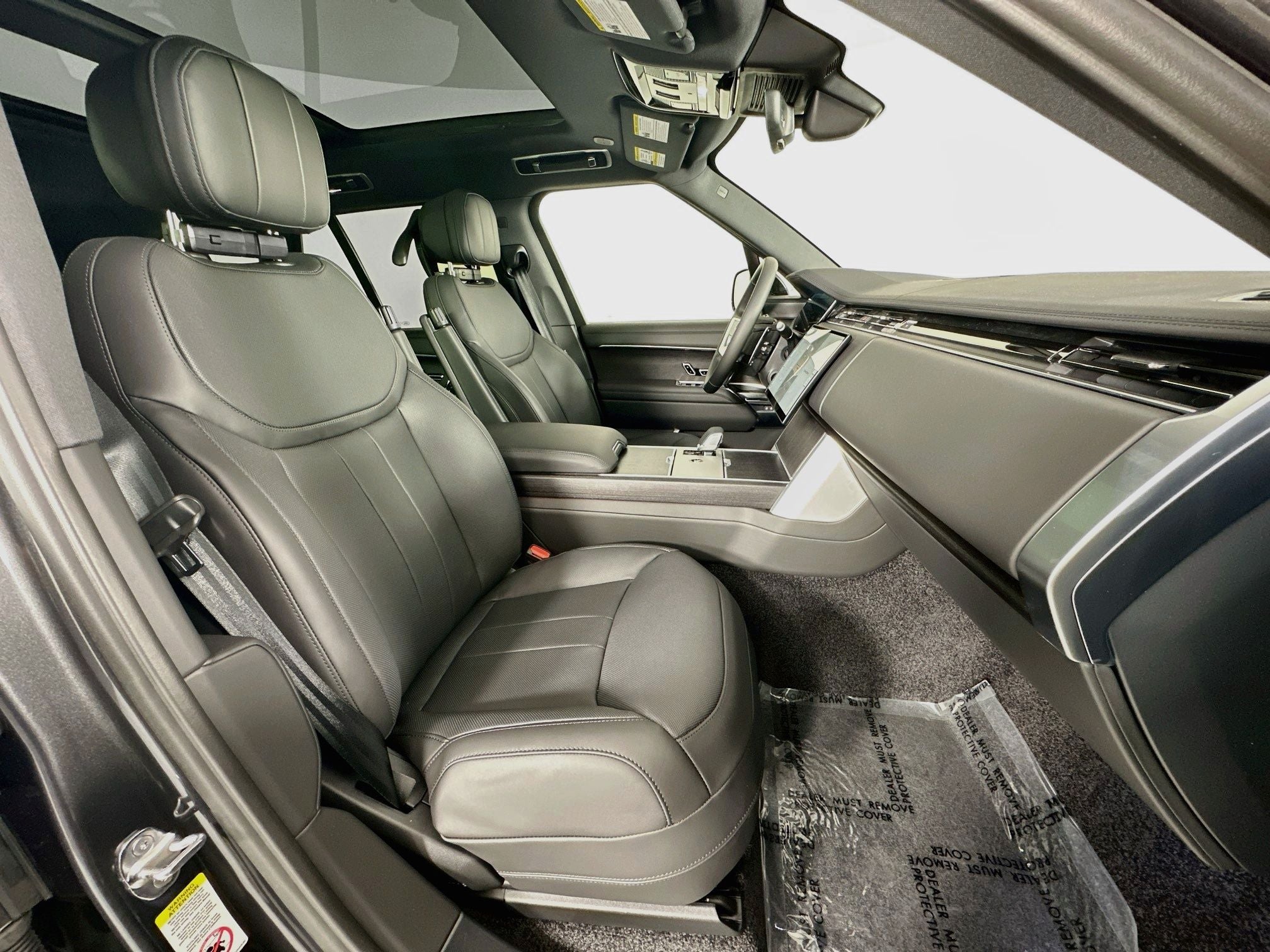 2026 Land Rover Range Rover SE