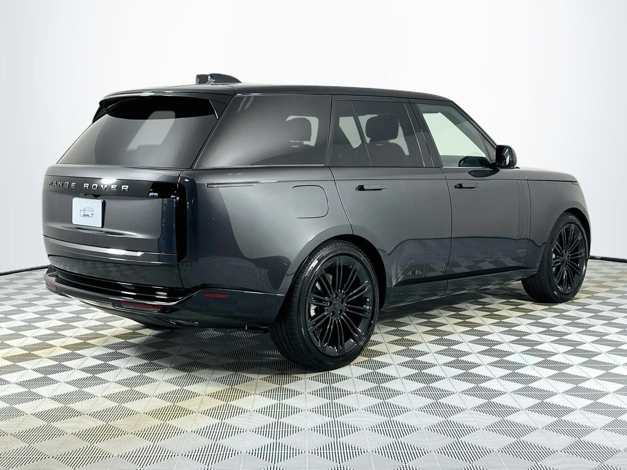 2026 Land Rover Range Rover SE