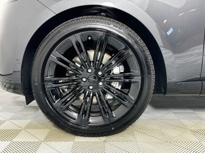 2026 Land Rover Range Rover SE