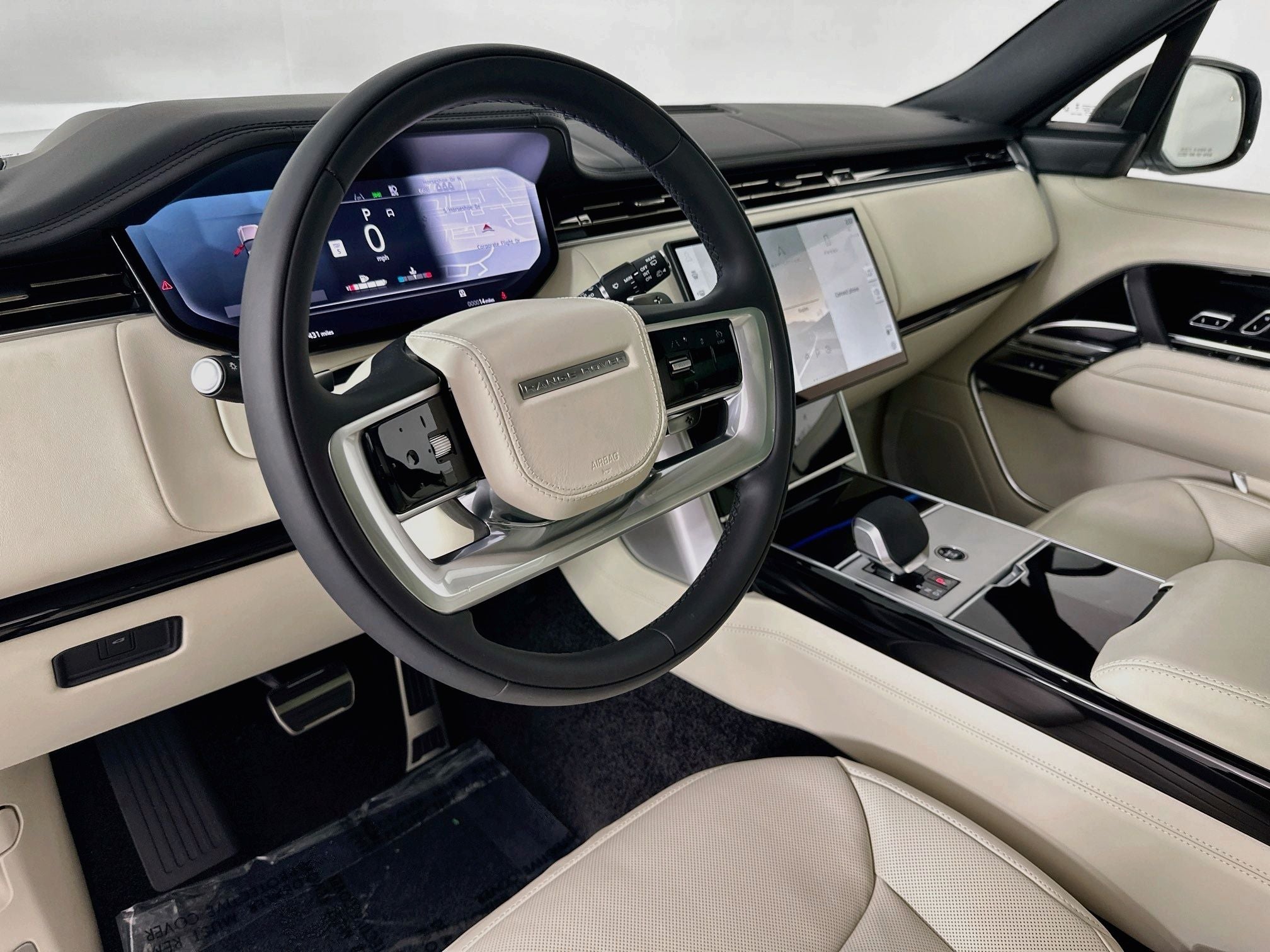 2026 Land Rover Range Rover SE