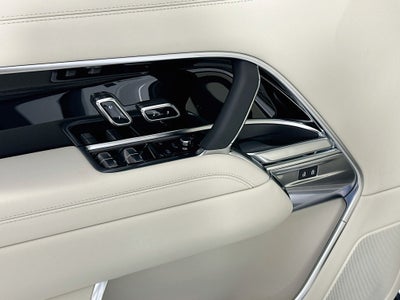2026 Land Rover Range Rover SE