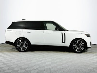 2026 Land Rover Range Rover SE