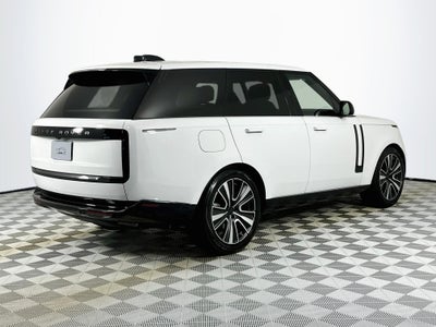 2026 Land Rover Range Rover SE
