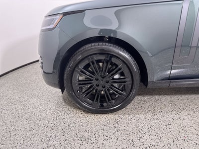 2026 Land Rover Range Rover SE