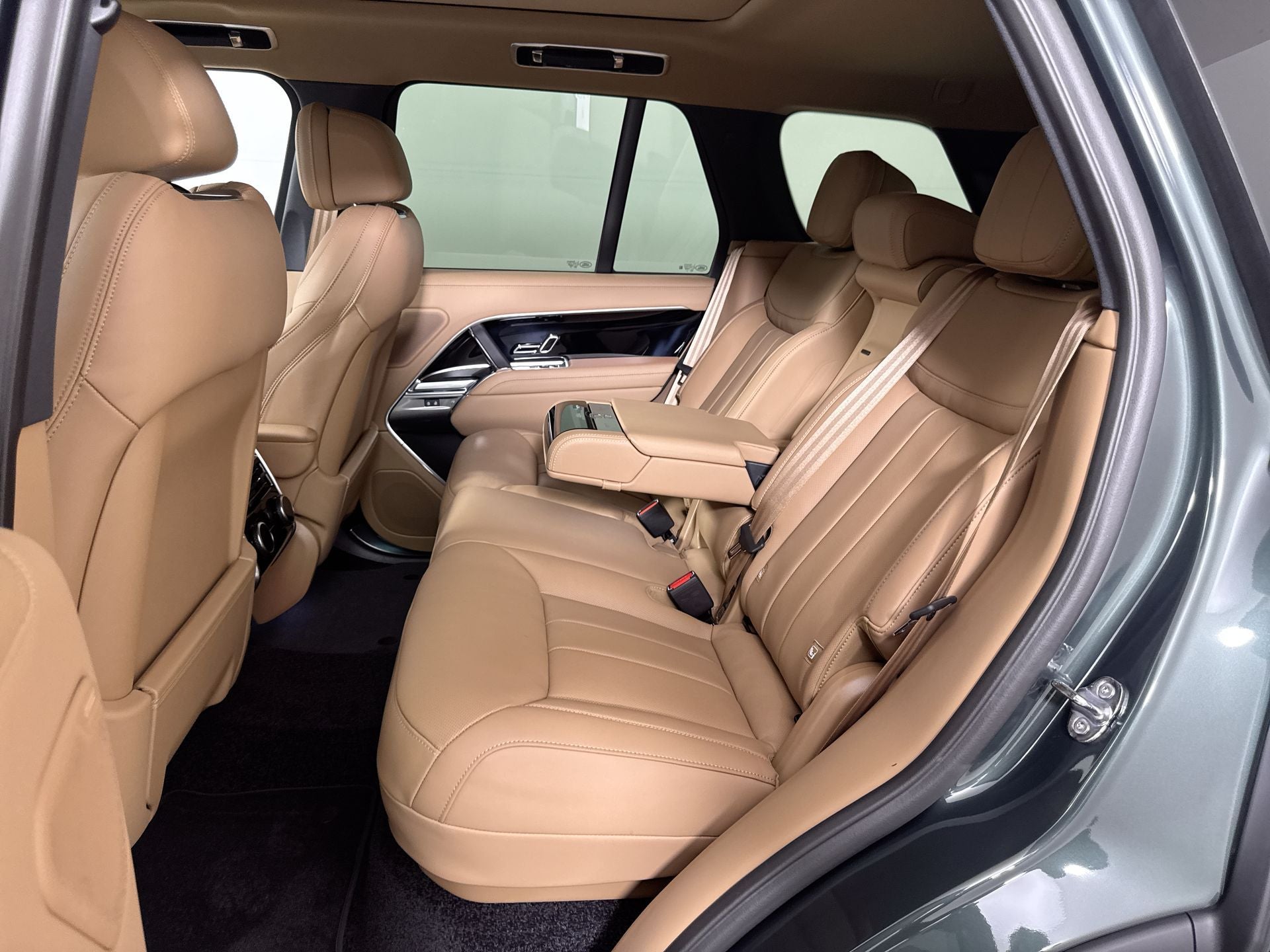 2026 Land Rover Range Rover SE