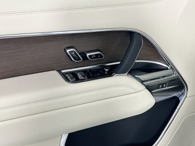 2027 Land Rover Range Rover SE