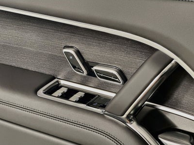 2026 Land Rover Range Rover SE LWB