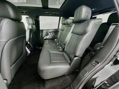 2026 Land Rover Range Rover SE LWB