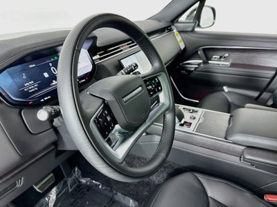 2027 Land Rover Range Rover SE LWB