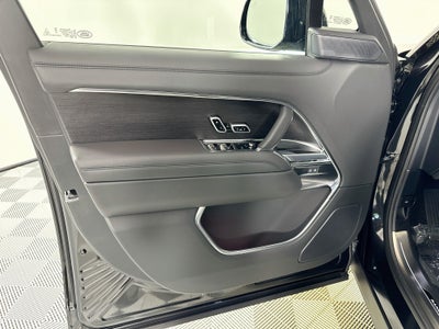 2027 Land Rover Range Rover SE LWB