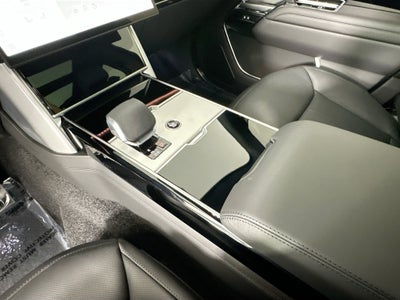 2026 Land Rover Range Rover SE LWB